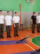 Соревнования между членами военно-патриотического клуба " Доблесть"
