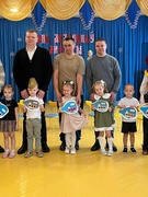 Утренник посвященный к 23 февраля в средней группе