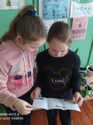 Распаўсюджванне лістовак "Наркотыкі і залежнасць"