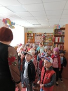 Экскурсия для воспитанников старших групп "Знакомство с библиотекой".