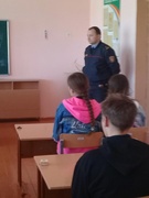 Профилактическая встреча учащихся 9-11 классов с инспекторами ИДН Копыльского РОВД