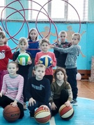 В лагере "Зимняя сказка" час здоровья и спорта