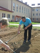 На школьном огроде