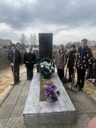 13.03.2025 Трудовой десант ГУО «Макаричская базовая школа»поддерживает чистоту  и порядок на месте захоронения воинов,погибших в период ВОВ.
