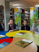Учащиеся 6 «Б» класса гимназии 21.10.2025 совершили заочное путешествие «По страницам Красной книги Республики Беларусь» вместе с библиотекарем центральной районной библиотеки.