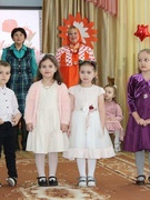Праздник " Мамин день" в средней группе