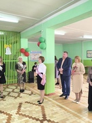 Торжественная линейка, посвященная празднику "Последний звонок", для учащихся 9,11 классов