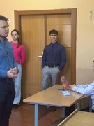 Праект "Роўны вучыць роўнага"