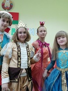 Новогоднее представление "Королевские зайцы"