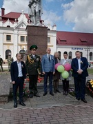 Торжественный митинг "У обелиска головы склоняем"