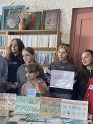 Беседа  "Правила безопасности и этика в интернете для подростков" (Движковский сельский клуб), информационный стенд "Островок безопасности"(Движковская сельская библиотека)