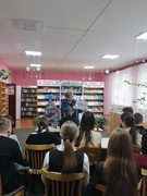 17.01.2025 - актуальная правовая беседа «Выборы. Хочу все знать» в городской библиотеке № 2 для учащихся 8 «А» класса