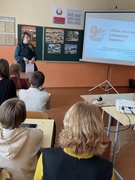 Урок памяти «Нам этот мир завещано беречь»