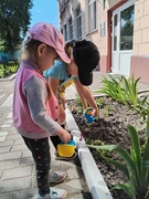 Удивляется народ, что за чудо огород!"