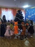 Новогодний праздник