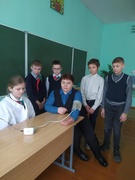 Профориентационная игра «О профессиях разных,сложных и важных.Профессия врач »