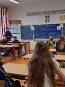 В рамках проведения Недели русского языка и литературы прошел конкурс "Грамотеи" между 9-11 классами