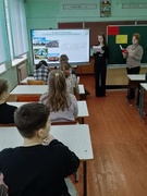 ШАГ "Быть достойным гражданином Республики Беларусь-значит грамотно пользоваться своими правами, честно и добросовестно исполнять свои обязанности"