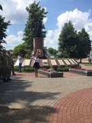 Митинг у памятника погибшим воинам в г.п. Сопоцкин "Грозно грянула война..." Республиканская акция "Минута молчания"