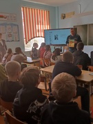 Беседа с представителями МЧС перед весенними каникулами