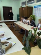 Педагог-психолог Буда-Кошелевского СПЦ Марьина М.В. провела занятие для педагогов "Выявление кризисных состояний у учащихся. Алгоритм действий"