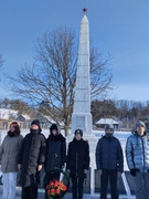 12.01.2024 г. учащиеся ГУО "Юровичская СШ" приняли участие в митинге, посвященном освобождению Калинковичского района от немецко-фашистских захватчиков