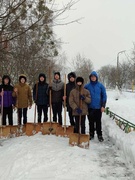 Трудовая акция по уборке снега