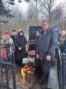 Возложение цветов к памятнику воину -интернационалисту Вашетину В.В