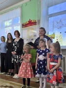 Торжественная линейка, посвященная окончанию учебного года