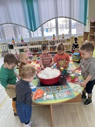 Снежная кондитерская!