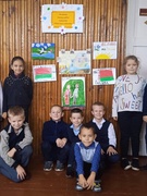 Выставка детских работ и рисунков "Наша сила в единстве"