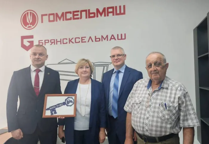 «Гомсельмаш» будет сотрудничать со Свердловской областью в сфере АПК