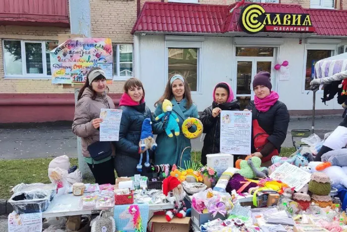 «Потом» может не наступить, нужно успеть. Что заставляет человека прыгать в ростовой кукле и печь всю ночь пряники