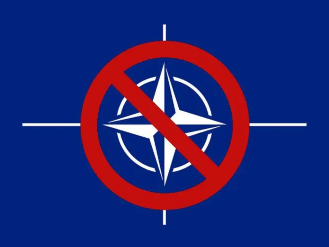 НАТО находится на грани развала?