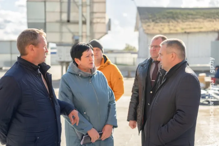 По меркам отдельных небольших хозяйств ОАО «Звезда» Чечерского района — просто космос. Пять сельхозпредприятий в одном