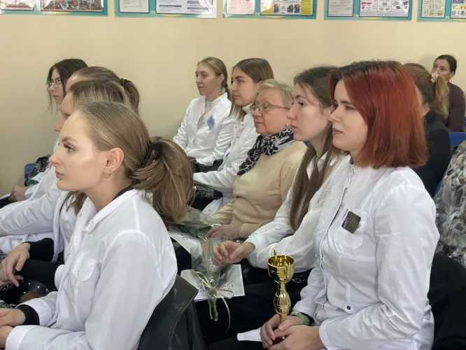 Церемония посвящения в профессию молодых специалистов состоялась в центральной детской поликлинике Гомеля