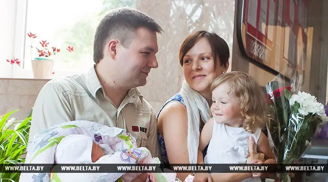 Минздрав разрабатывает регламент посещения родственниками молодых мам в роддомах