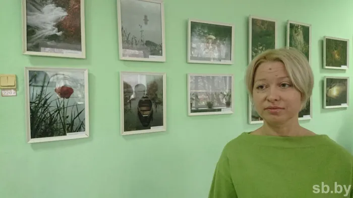 Лисы «под прицелом», маскировка и пшено-приманка: фотоохотница из Гомеля поделилась секретами съемки