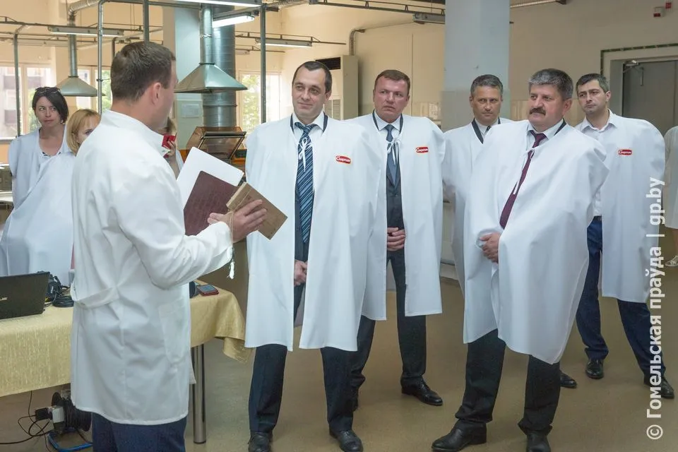 Вице-премьер Александр Субботин посетил предприятия Гомельской области 