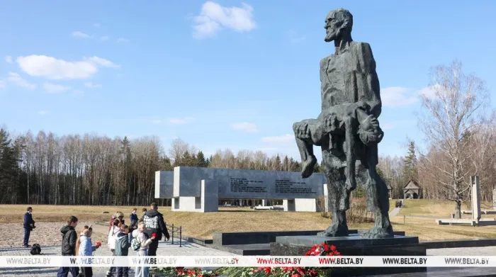 Мемориальный комплекс "Хатынь" сегодня посетили 32 тыс. человек