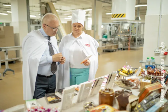 Вкусное, красивое, полезное! Губернатор Кировской области Александр Соколов познакомился с промышленным потенциалом Гомельщины