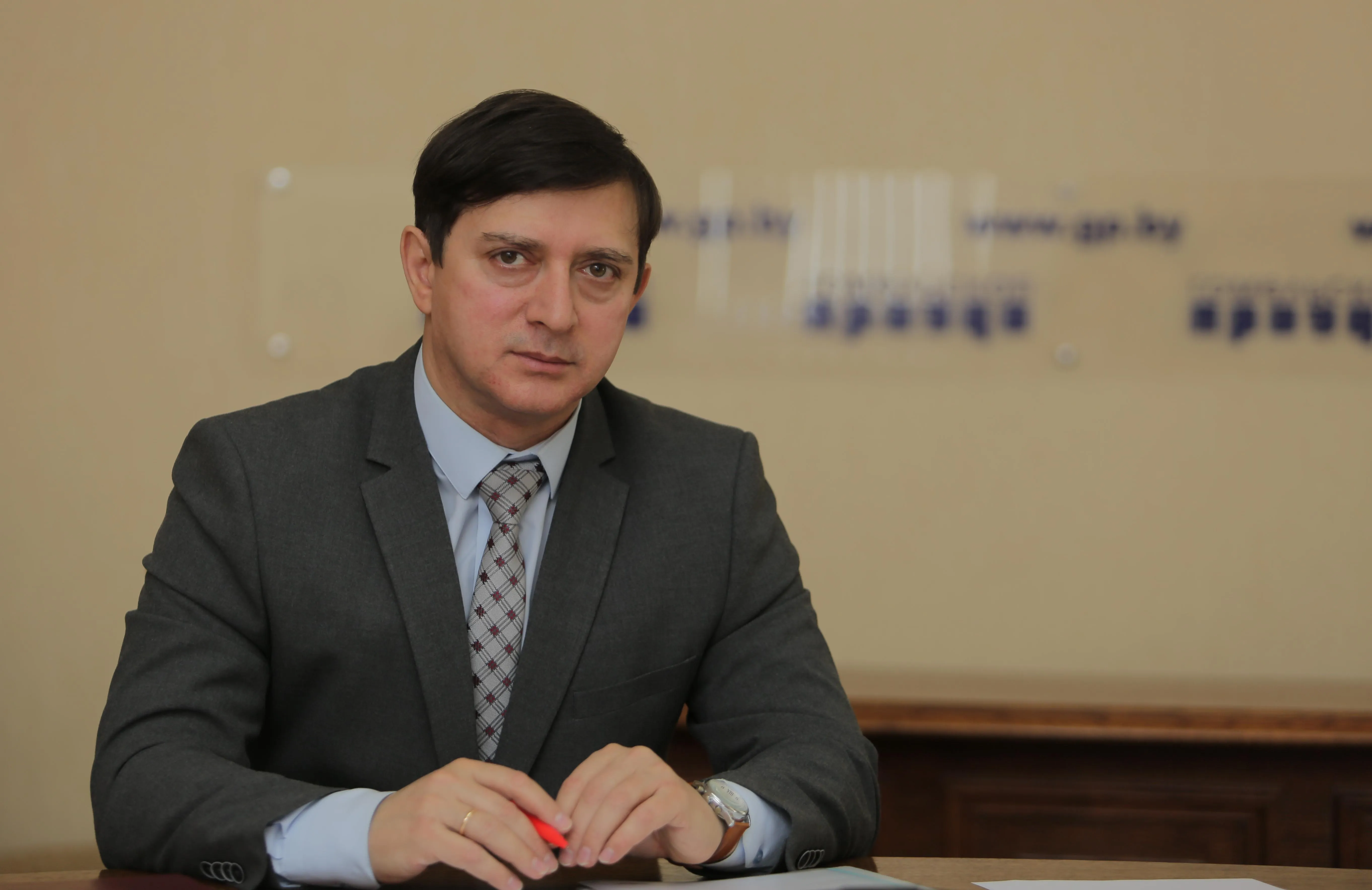 Что нужно знать об амнистии, объяснил заместитель председателя областного суда Николай Маратаев