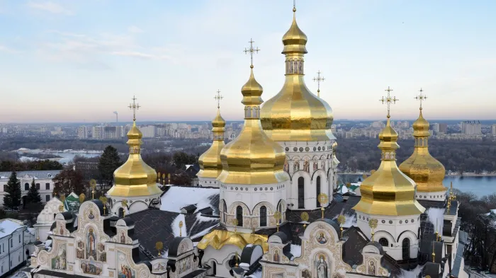 Куда вывозят православные реликвии и почему святыни Киево-Печерской лавры могут никогда не вернуться в родные стены