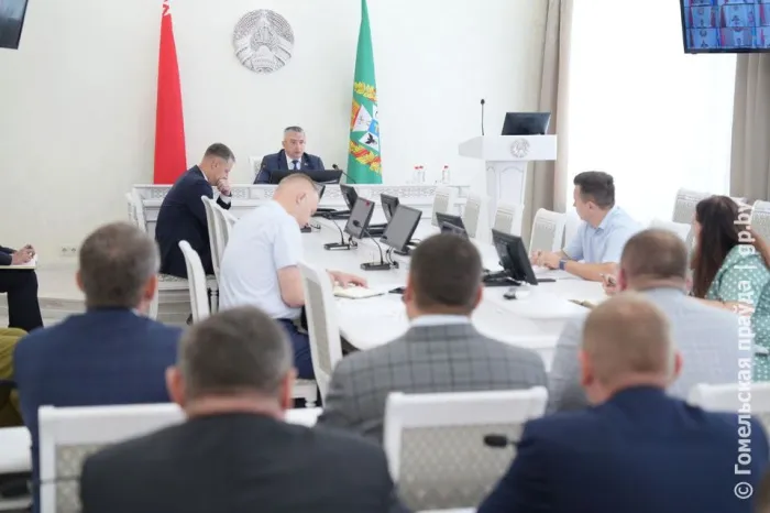 Совещание по вопросам сельского хозяйства провел председатель облисполкома Иван Крупко