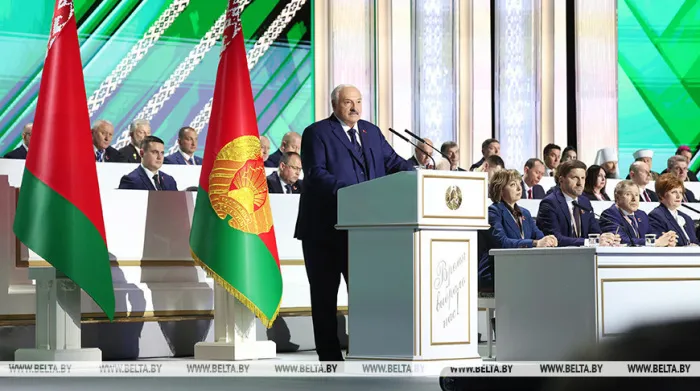 Лукашенко назвал топ-10 приоритетных направлений и задач в экономике на пятилетку