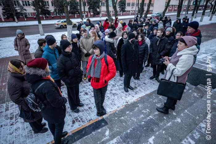 Без репетитора не сдать: правда ли школьной программы недостаточно для ЦЭ и ЦТ? 