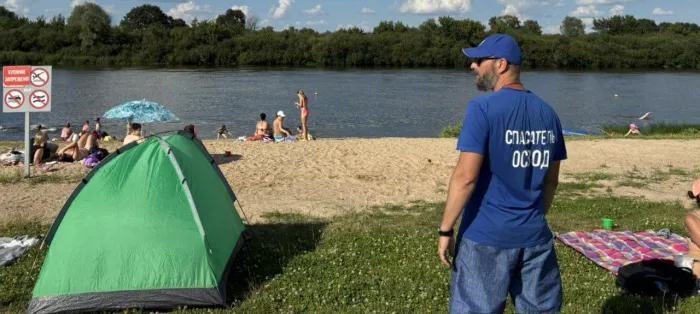 В Жлобине сотрудник ОСВОД спас на реке Днепр женщину