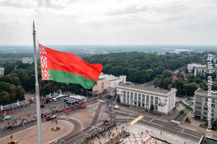 Парад техники и Александр Солодуха: в Гомеле прошло торжественное открытие Дня города