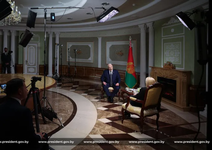 Мирный план для Украины, что хочет Путин, о роли Трампа и отношениях с США. Интервью Лукашенко "Ньюсмакс"