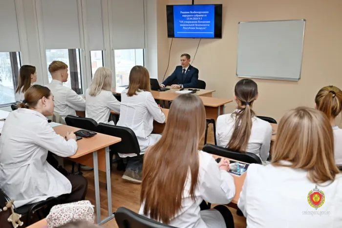 Ответственность важнее власти: судебные эксперты встретились с будущими медиками